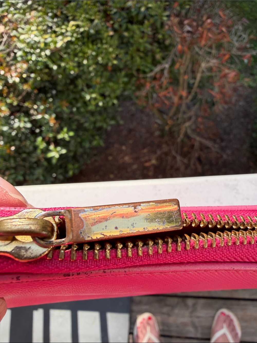 Tory Burch Hot Pink Saffiano Leather Wallet with Gold Logo. GUC - Picture 12 of 16